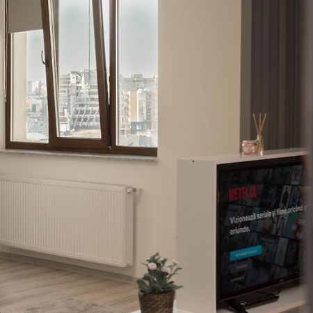 The Chic Minimalist - Apartment Iasi Exterior foto